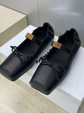 Maison Martin Margiela Tabi Ballerina Flats (Black Leather)